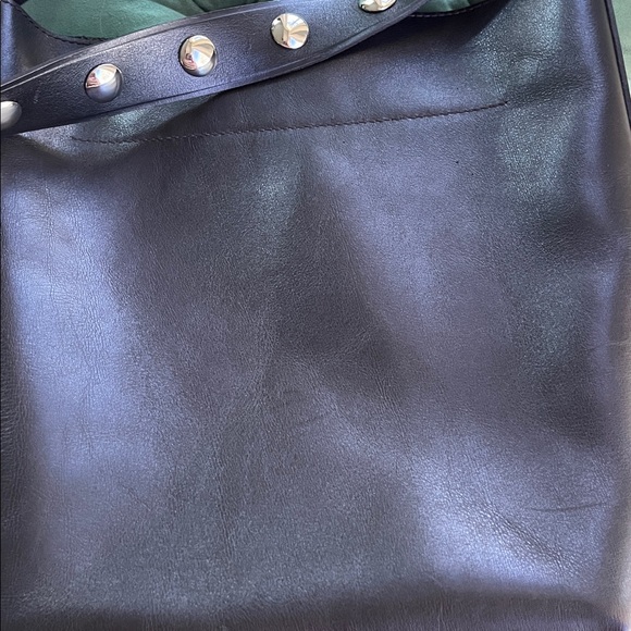 Madewell Essential Bucket Tote Black with Silver Studs - Picture 7 of 8